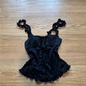 Black Ruffled Sleeveless Top